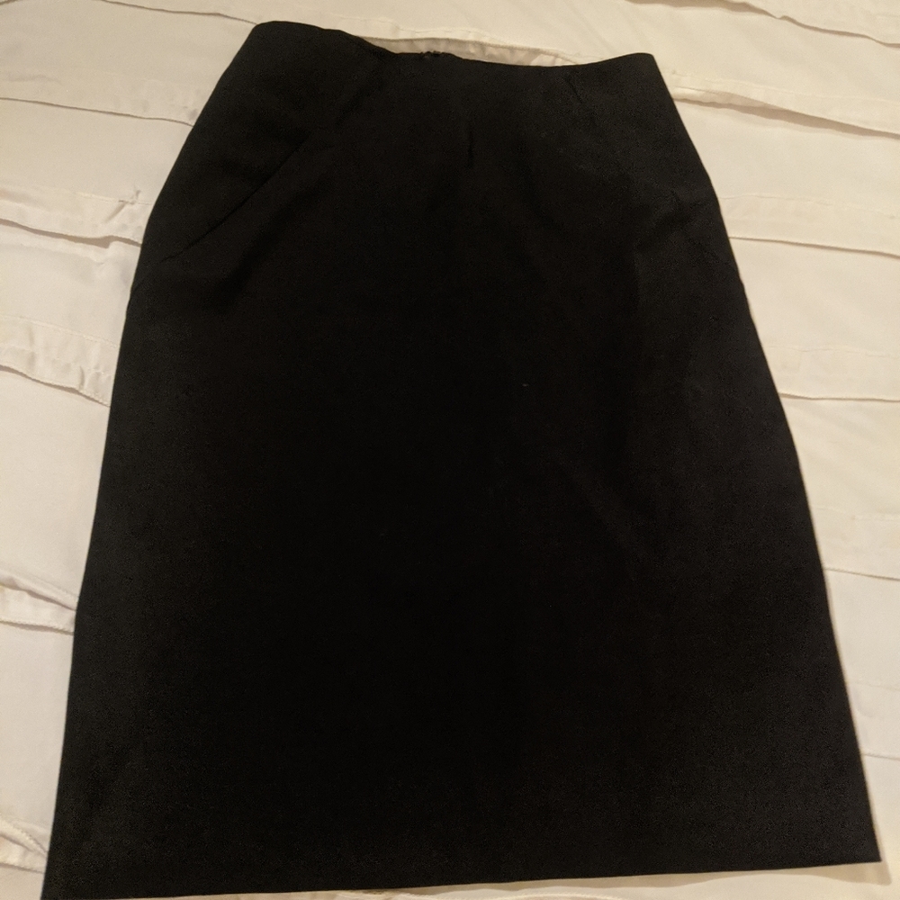 Theory black pencil skirt